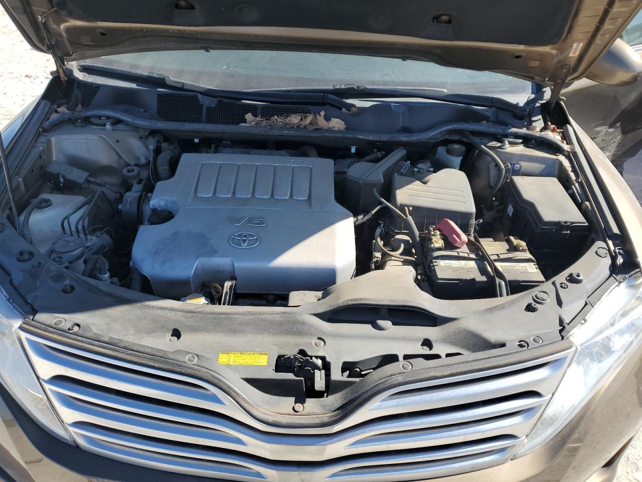 2010 Toyota Venza - Image 12