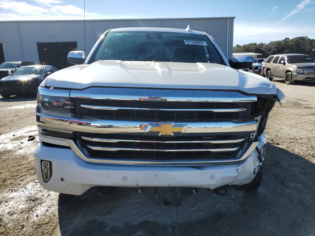 2018 Chevrolet Silverado - Image 5