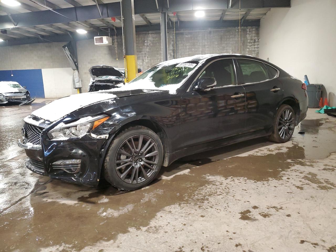2016 Infiniti Q70 - Image 1