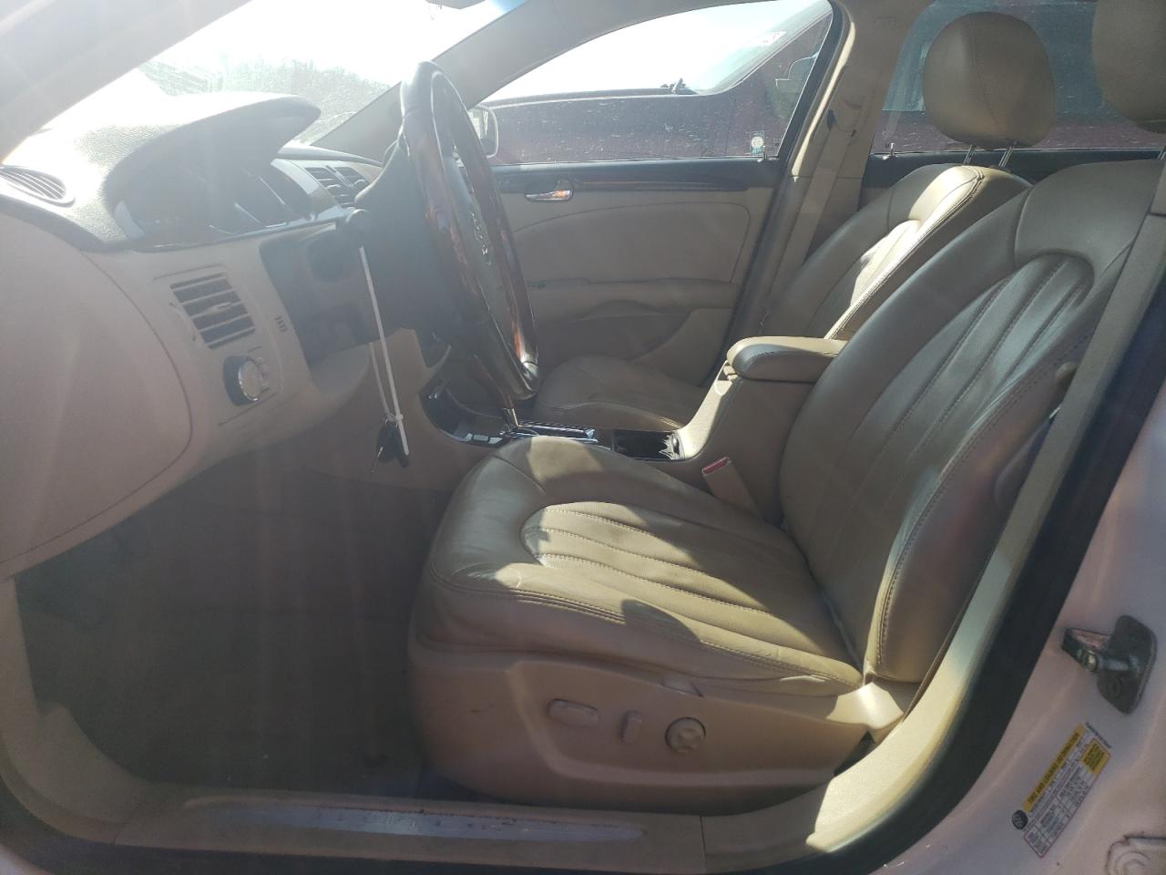 2009 Buick Lucerne - Image 8
