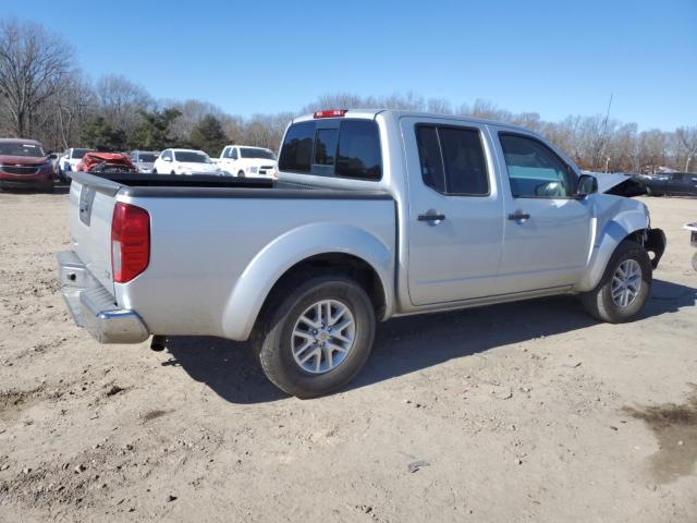  NISSAN FRONTIER 2018 Сріблястий