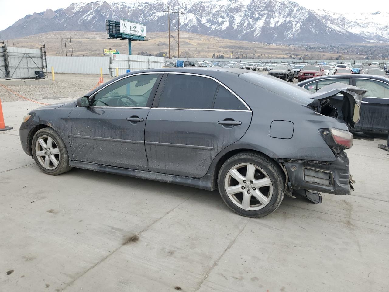 2009 Toyota Camry - Image 2