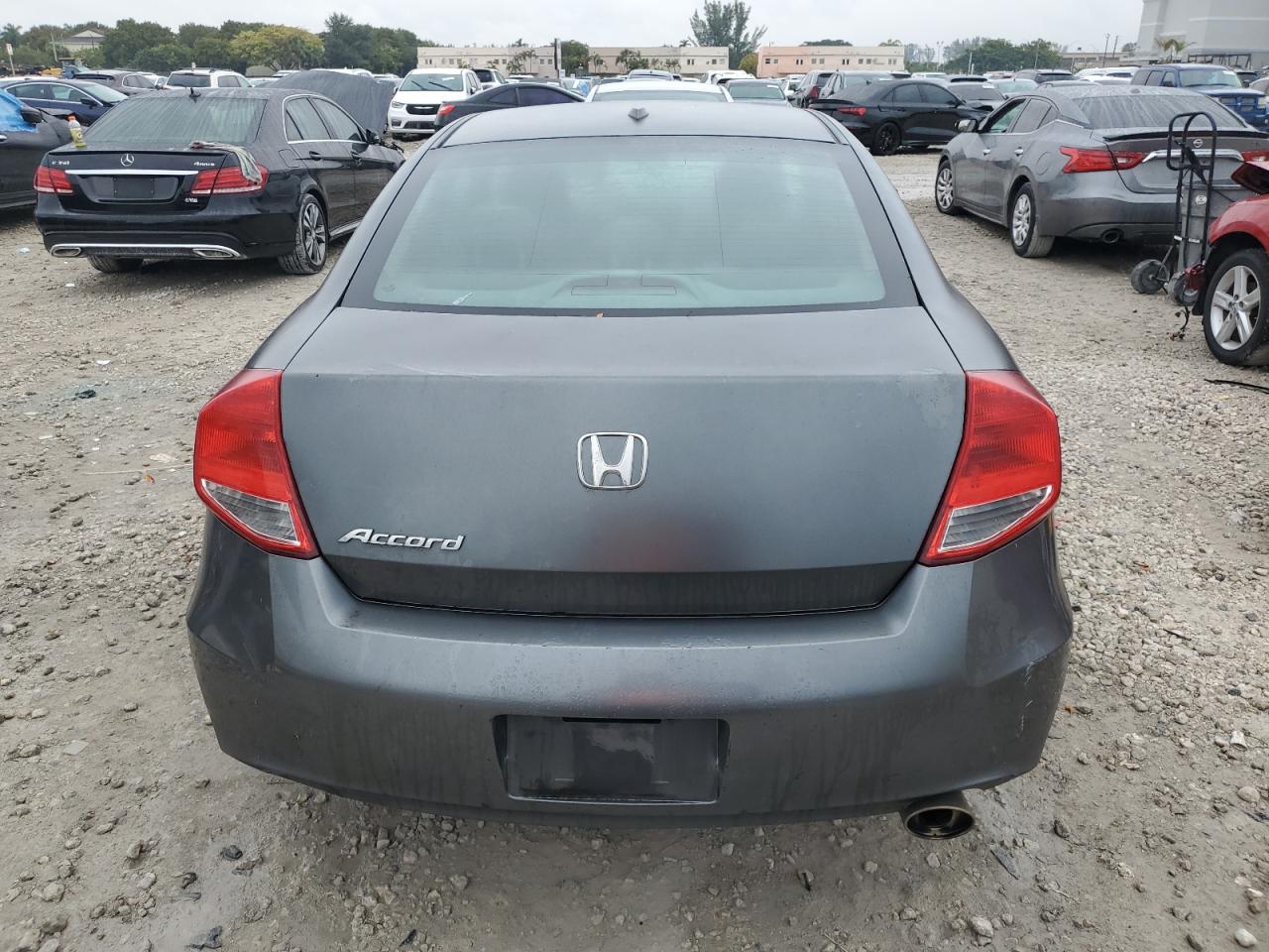 2012 Honda Accord - Image 6