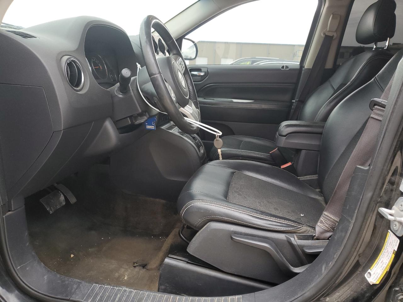 2016 Jeep Compass - Image 7