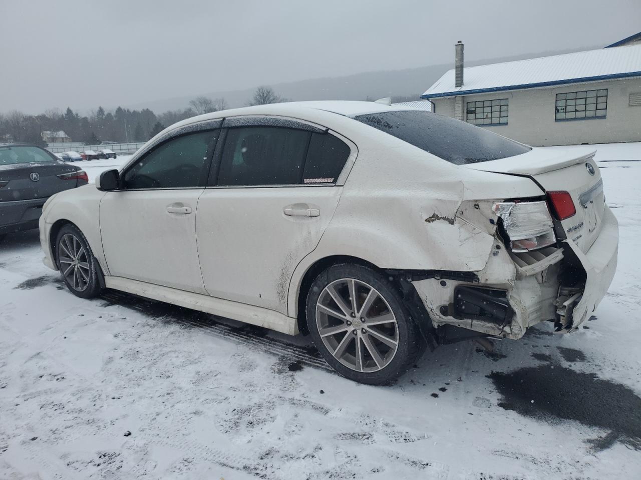 2014 Subaru Legacy - Image 2