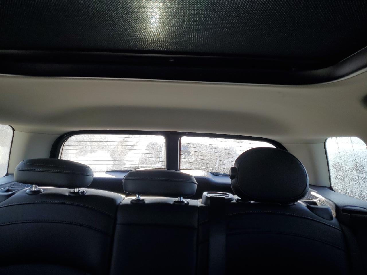 2016 MINI Cooper - Image 10