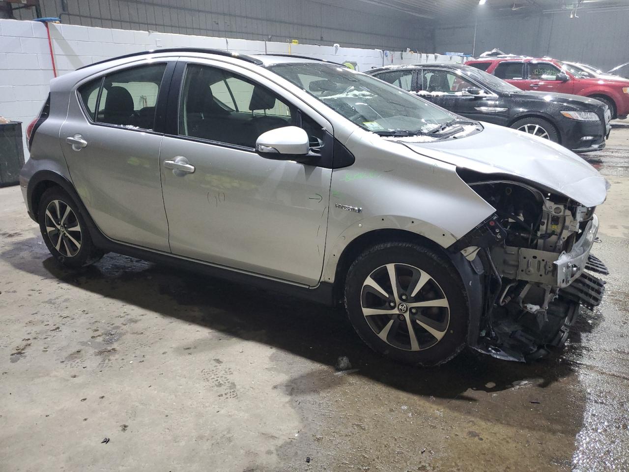 2018 Toyota Prius - Image 4