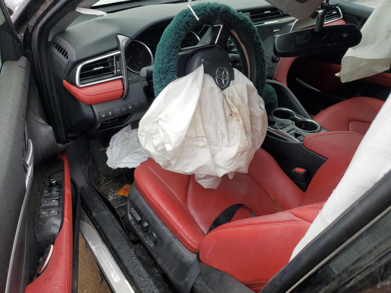 2018 Toyota Camry - Image 8