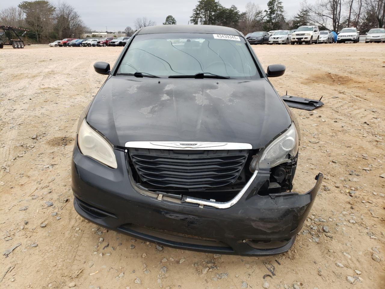 2014 Chrysler 200 - Image 5