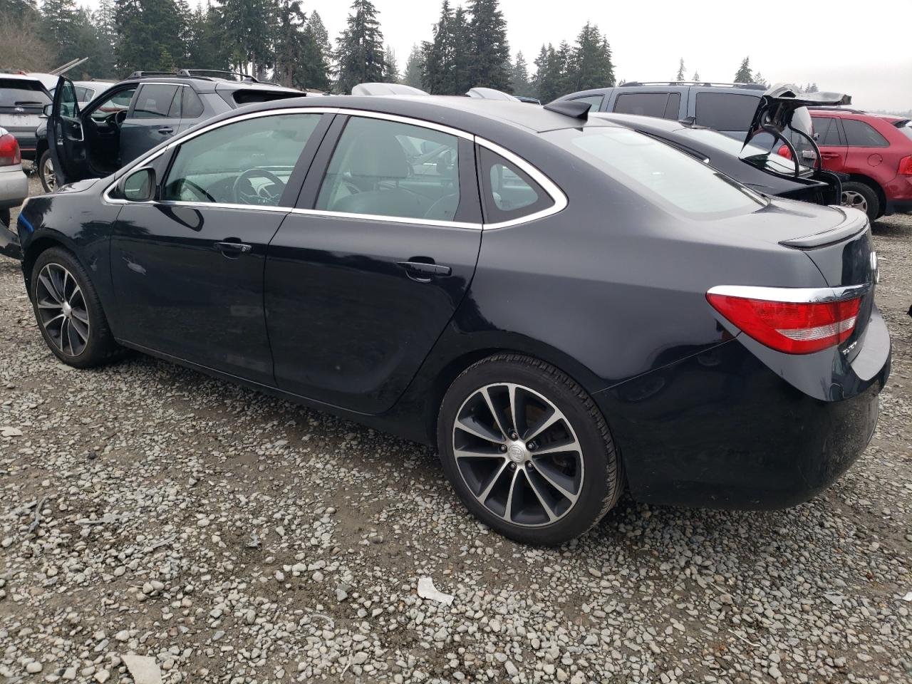 VIN 1G4PW5SK3G4144696 2016 BUICK VERANO no.2