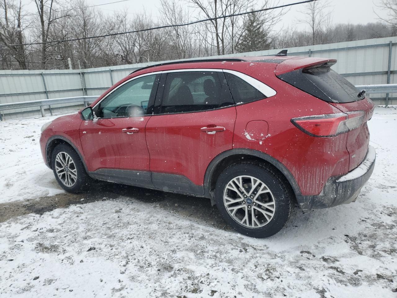 2021 Ford Escape - Image 2
