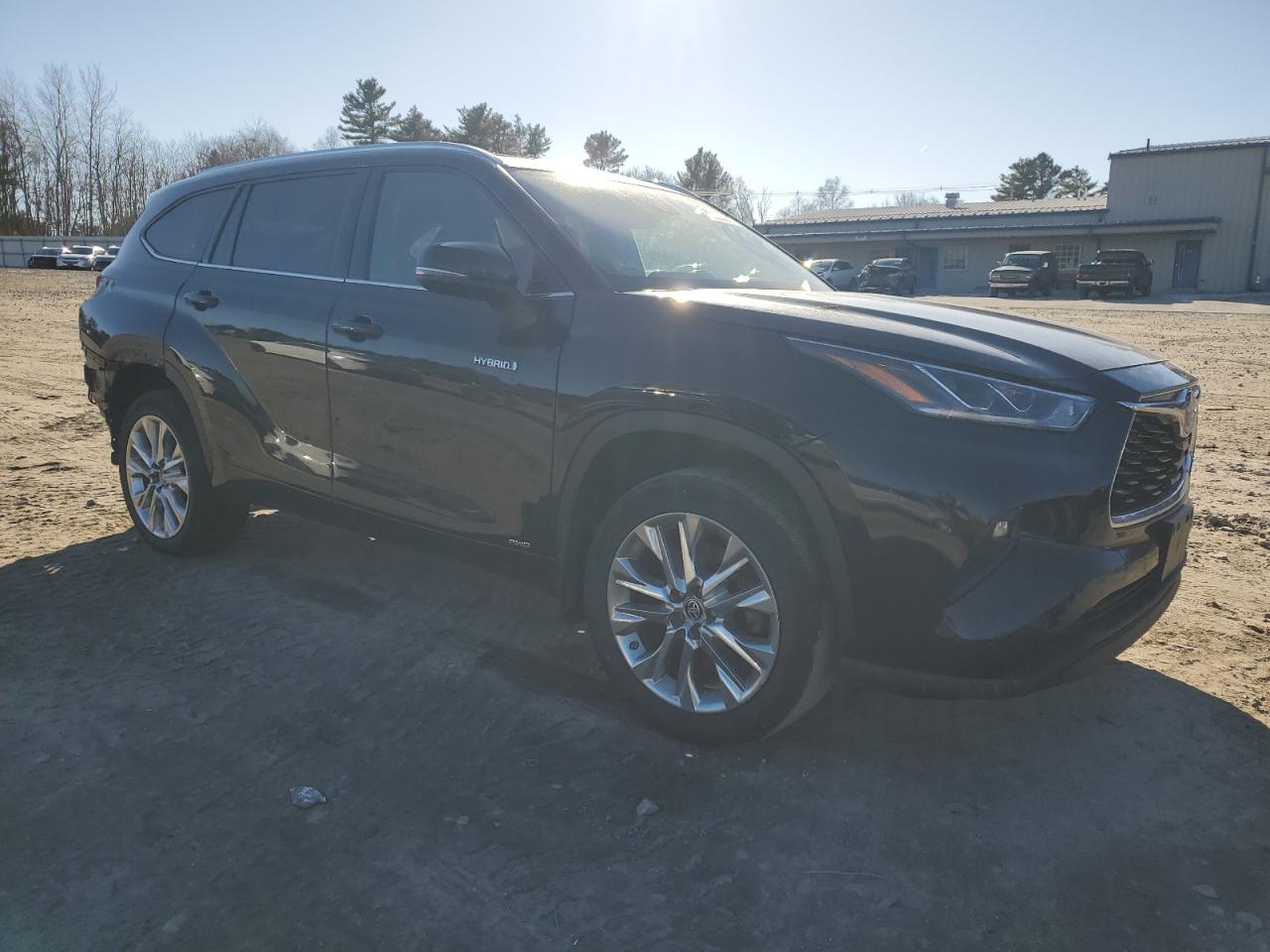 2020 Toyota Highlander - Image 4