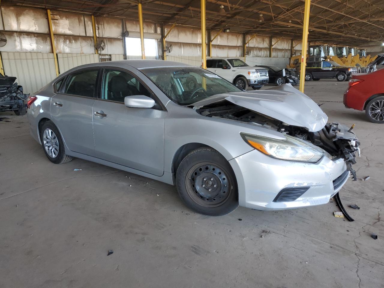 2017 Nissan Altima - Image 4