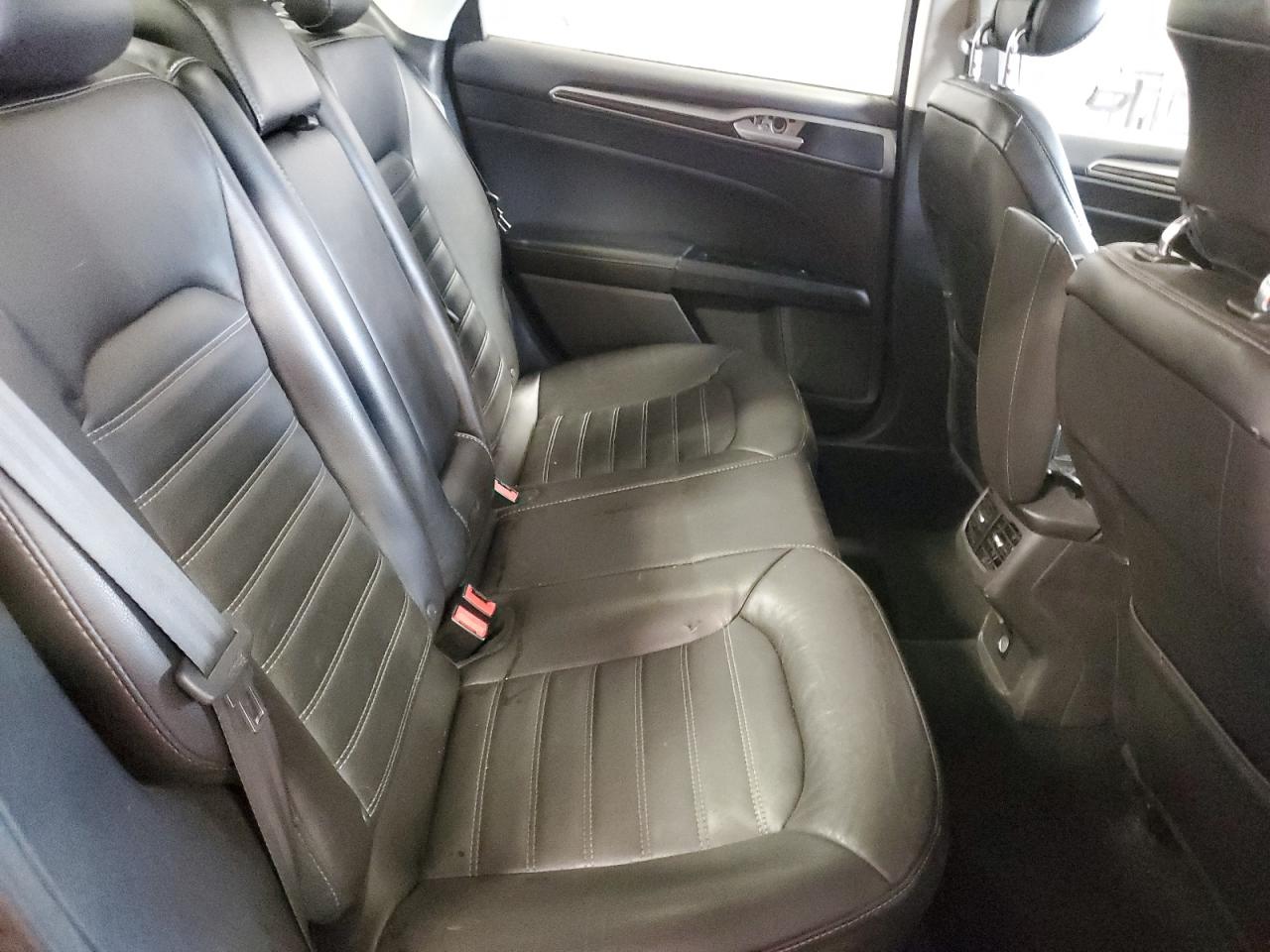 2014 Ford Fusion - Image 10
