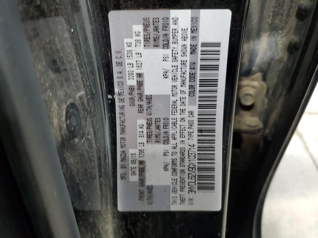 2016 Scion tC - Image 12