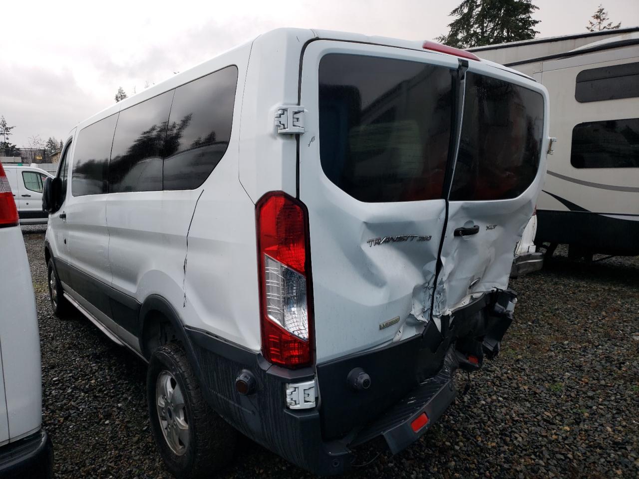 VIN 1FBZX2YG2JKA97275 2018 FORD TRANSIT no.2