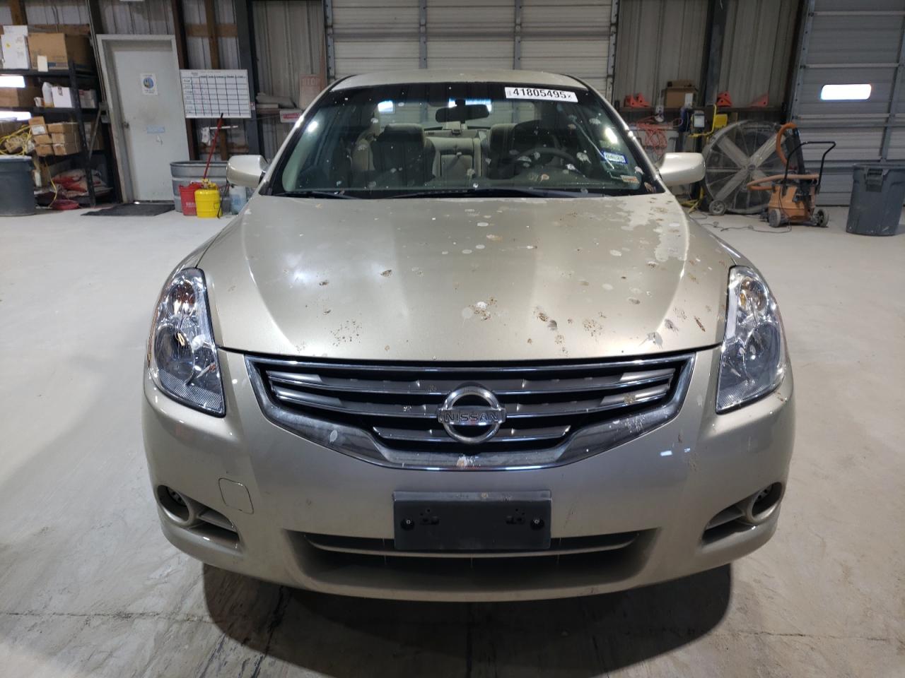 2010 Nissan Altima - Image 5
