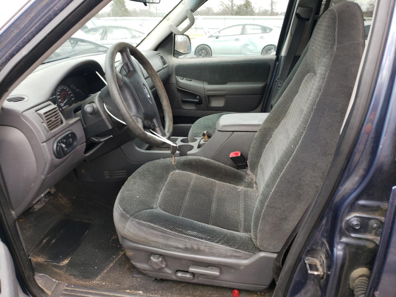 2002 Ford Explorer - Image 7