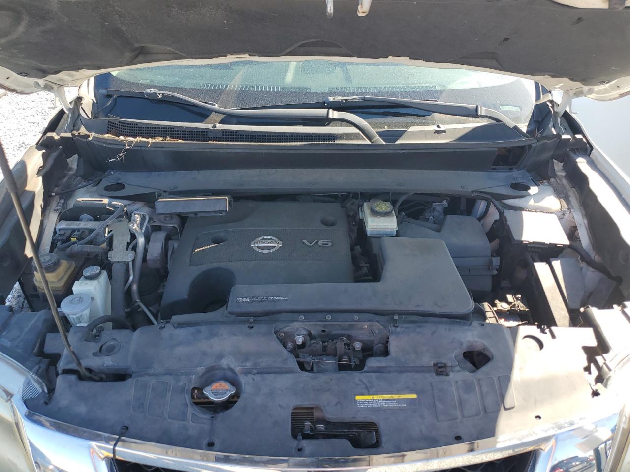 2014 Nissan Pathfinder - Image 12