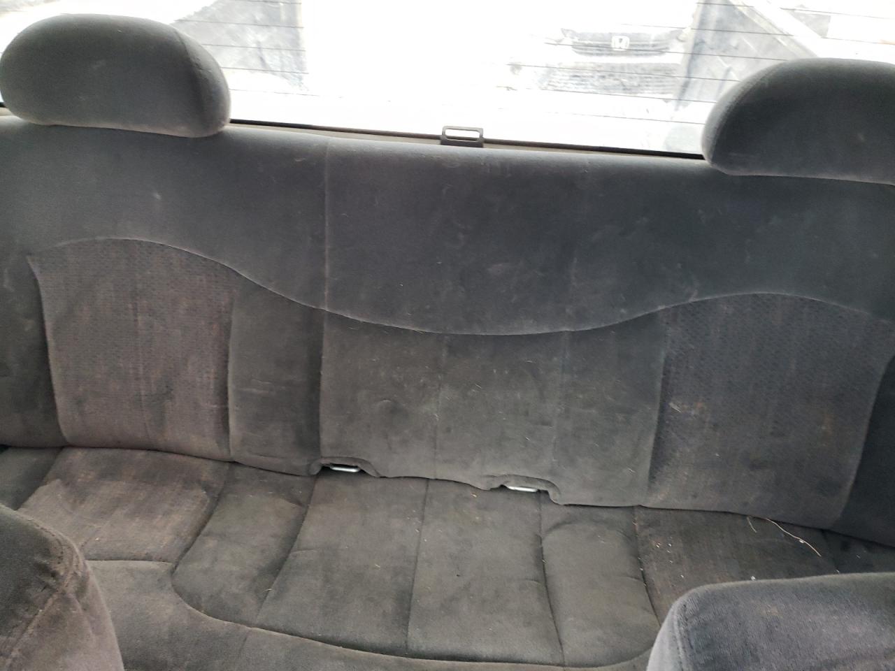 2001 Chevrolet Silverado - Image 10