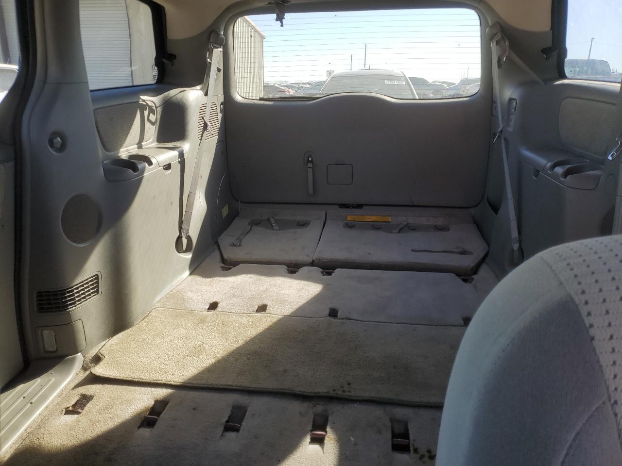 2009 Toyota Sienna - Image 10