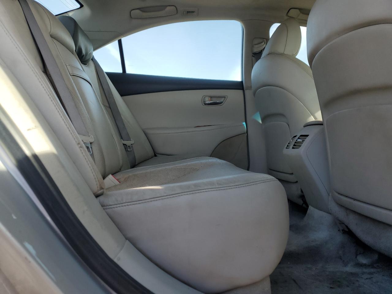 2008 Lexus ES - Image 10