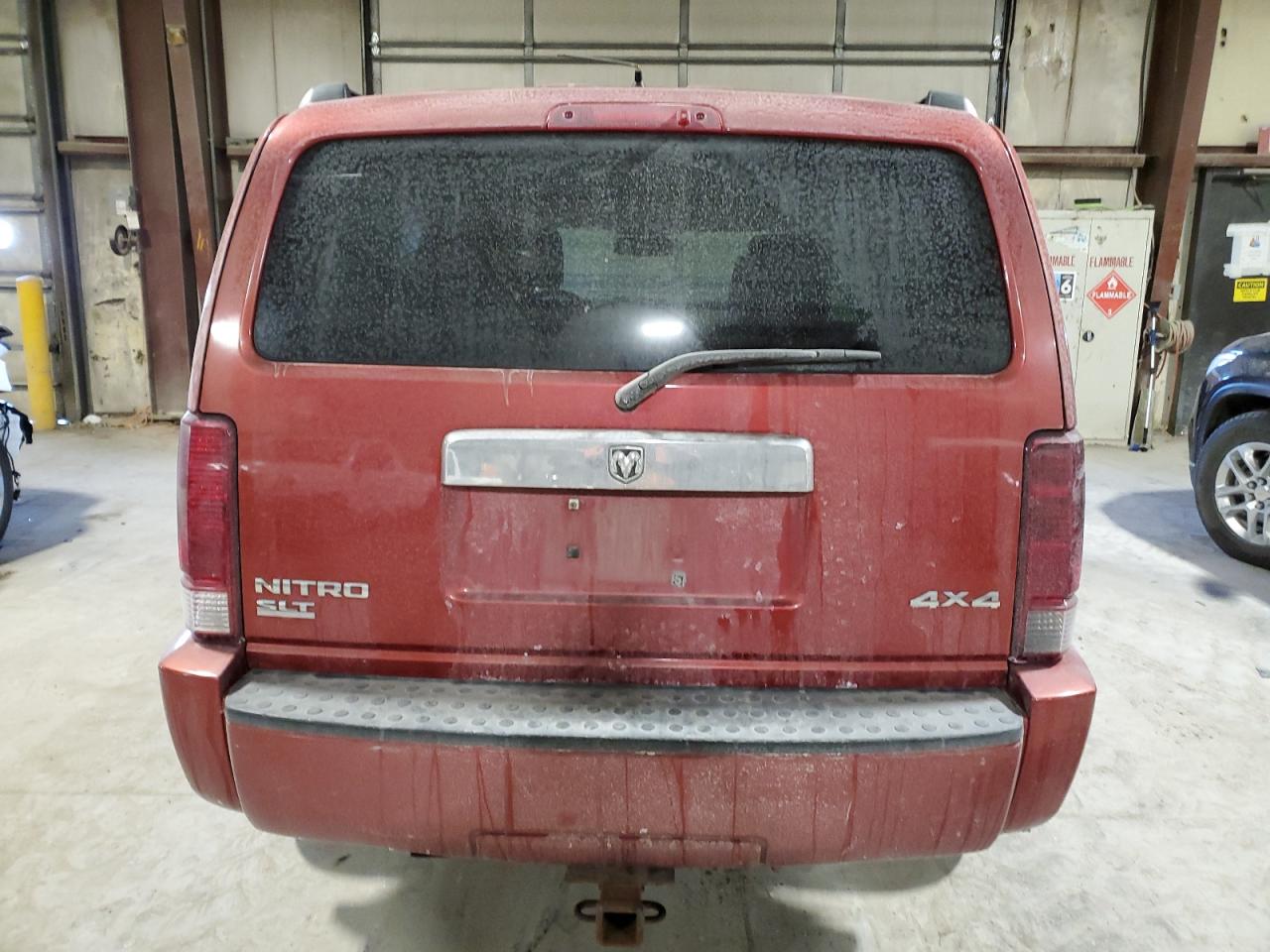 2007 Dodge Nitro - Image 6