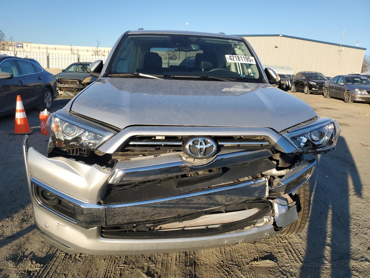 2020 Toyota 4Runner - Image 5