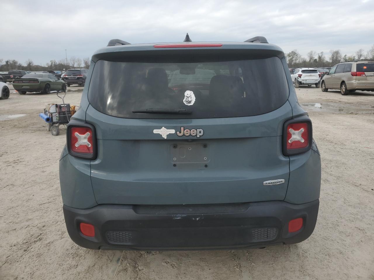 VIN ZACCJABB5HPF87736 2017 JEEP RENEGADE no.6