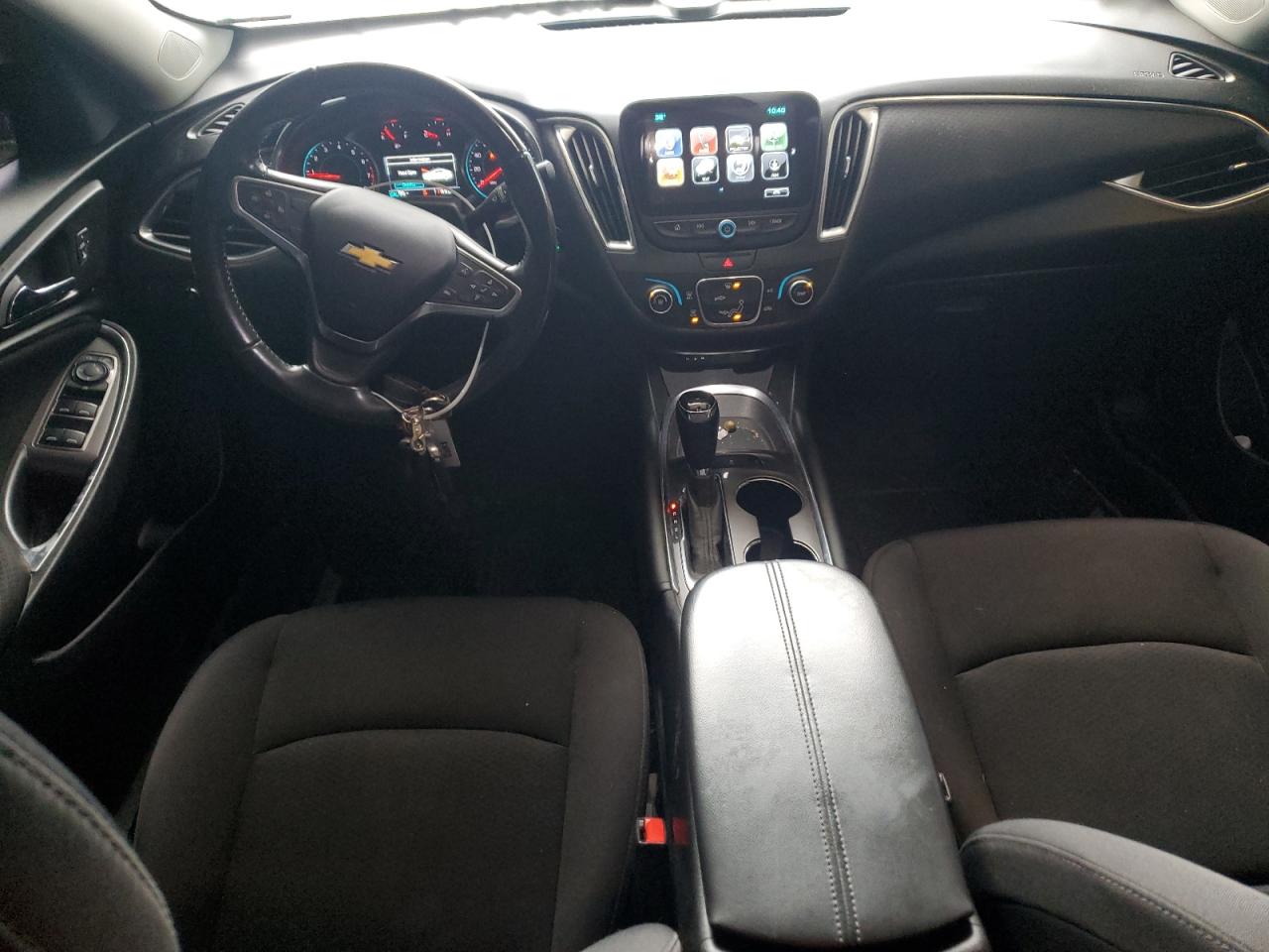 2018 Chevrolet Malibu - Image 8