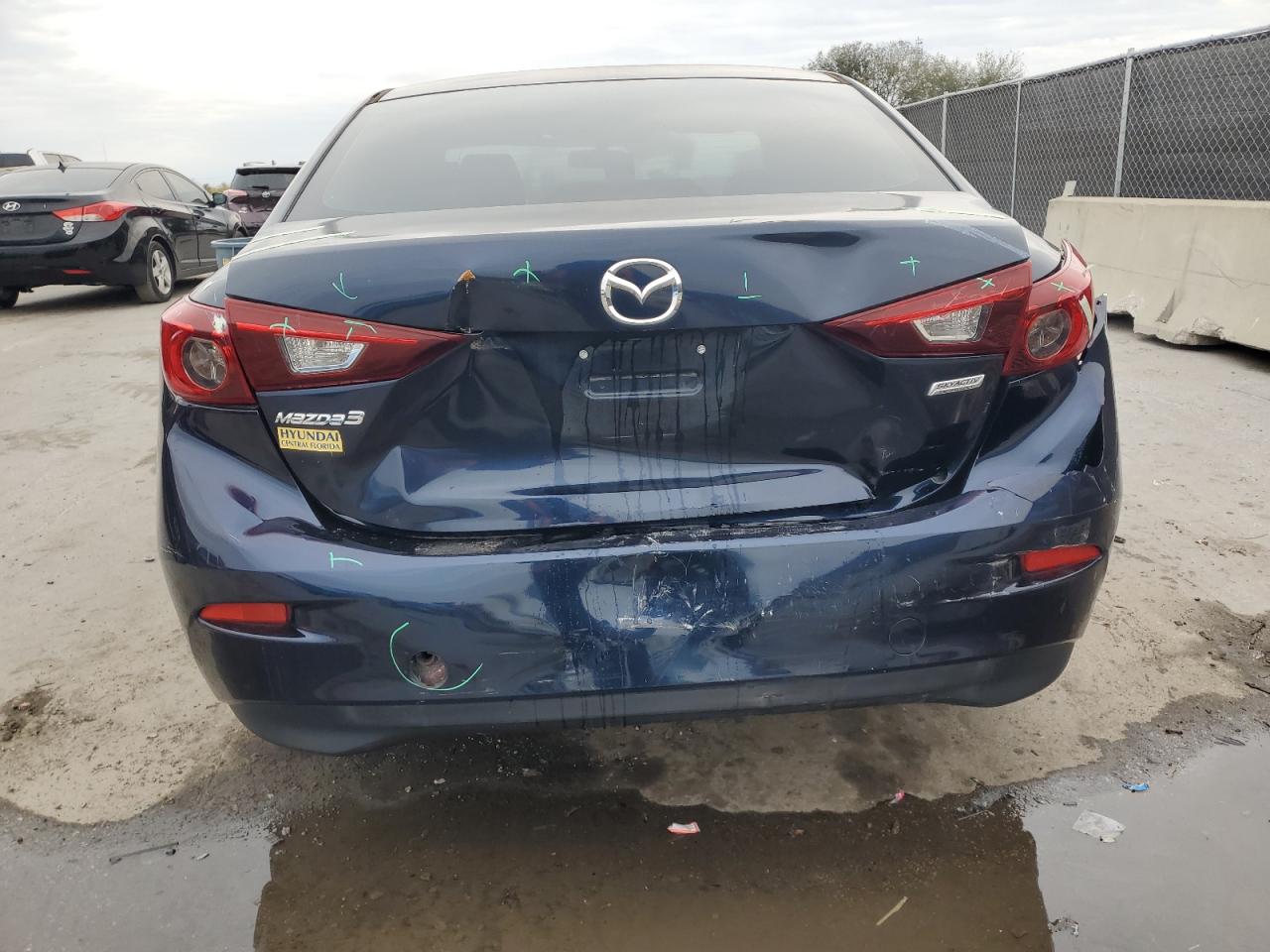 2015 Mazda 3 - Image 6