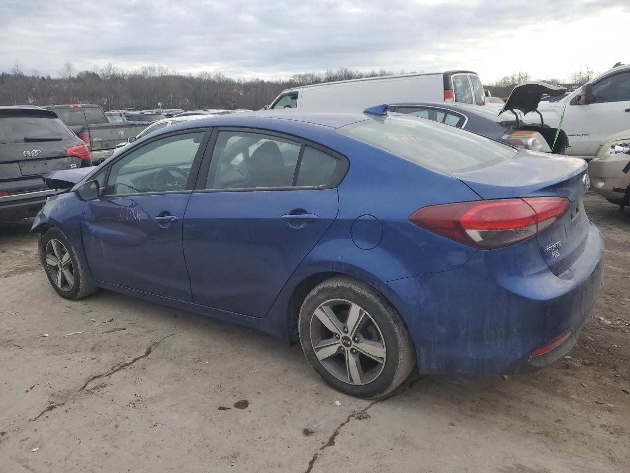 2018 Kia Forte - Image 2