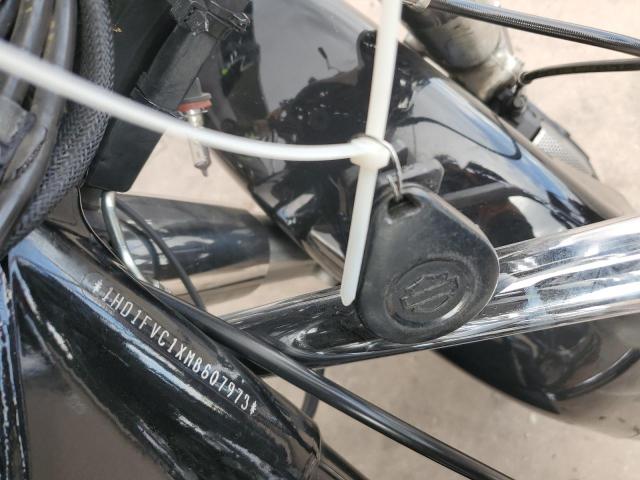  HARLEY-DAVIDSON FL 2021 Чорний