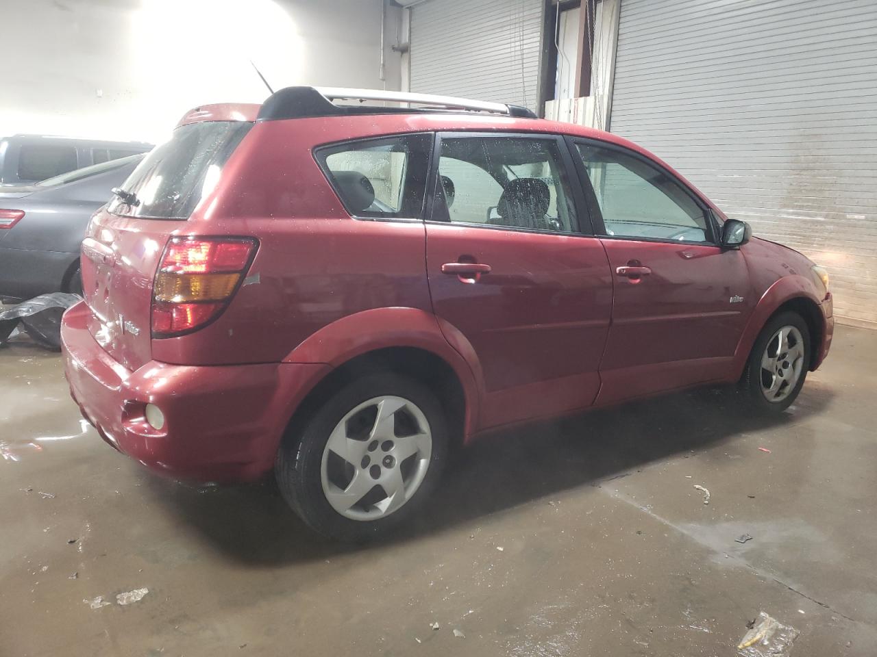 2004 Pontiac Vibe - Image 3