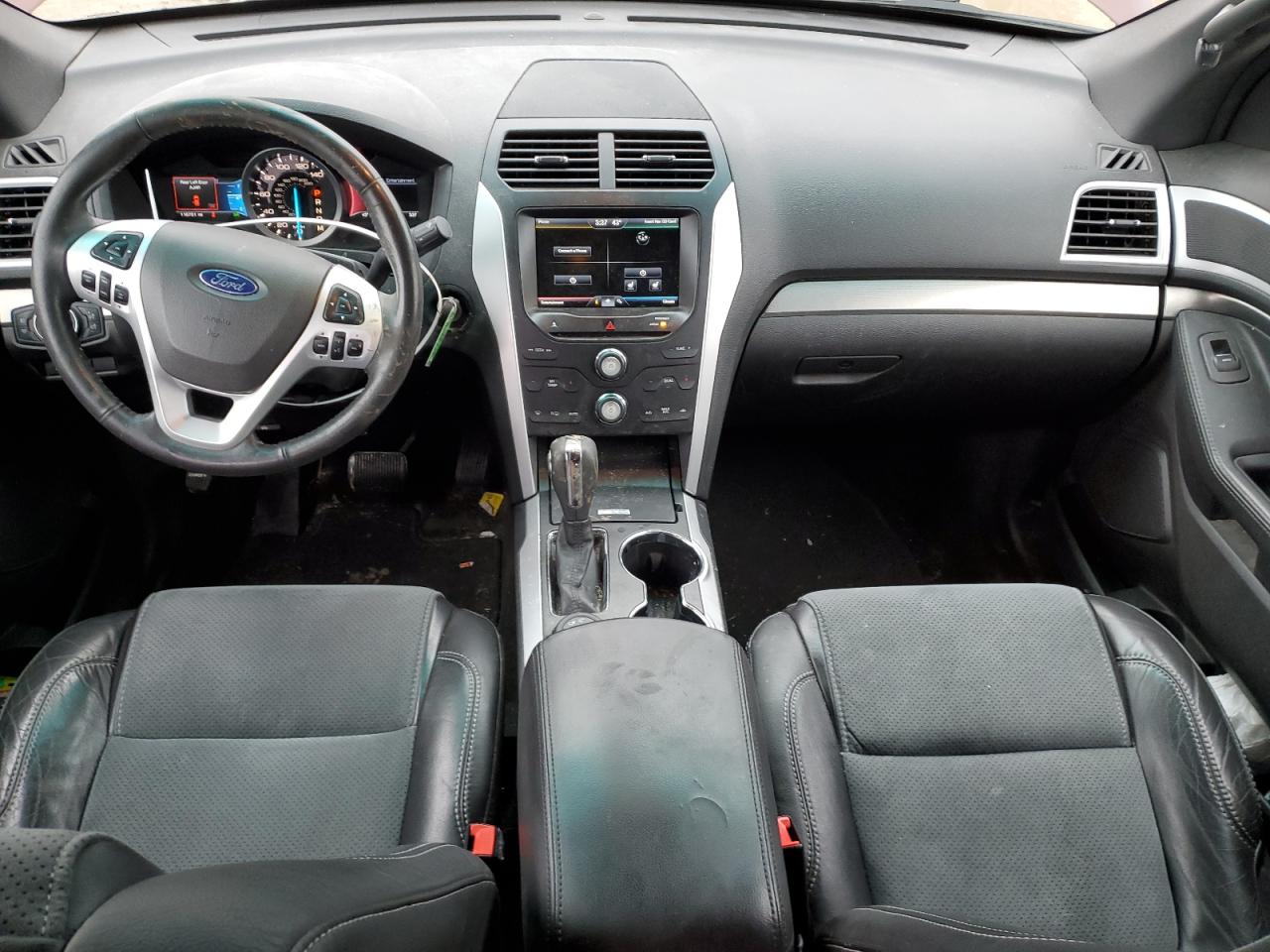 2015 Ford Explorer - Image 8