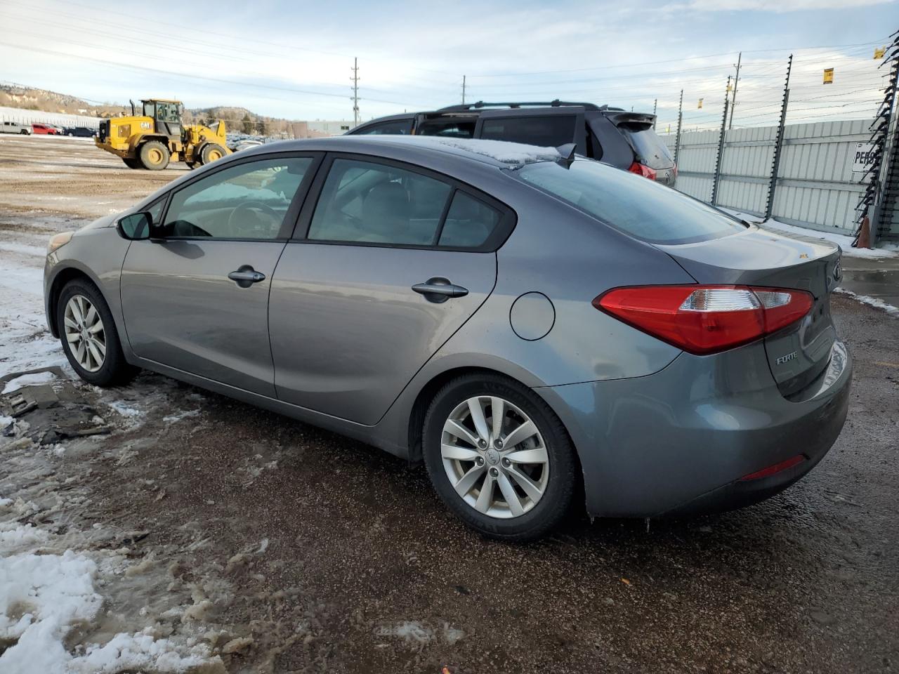 2016 Kia Forte - Image 2