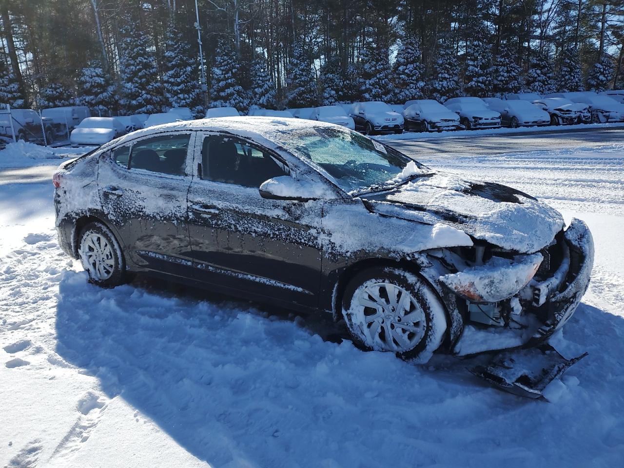 2018 Hyundai Elantra - Image 4