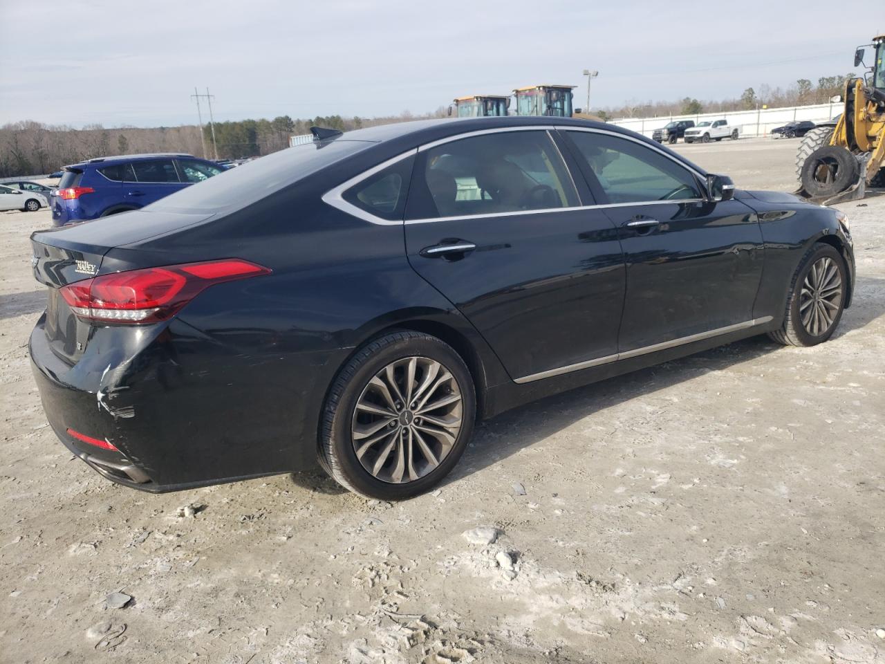 2015 Hyundai Genesis - Image 3