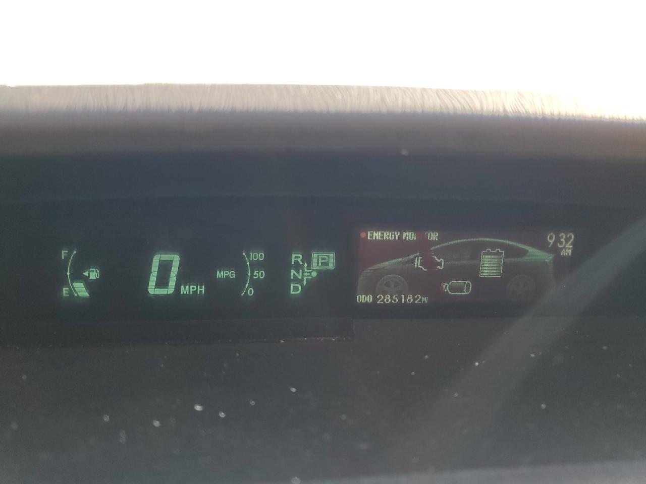 2015 Toyota Prius - Image 9