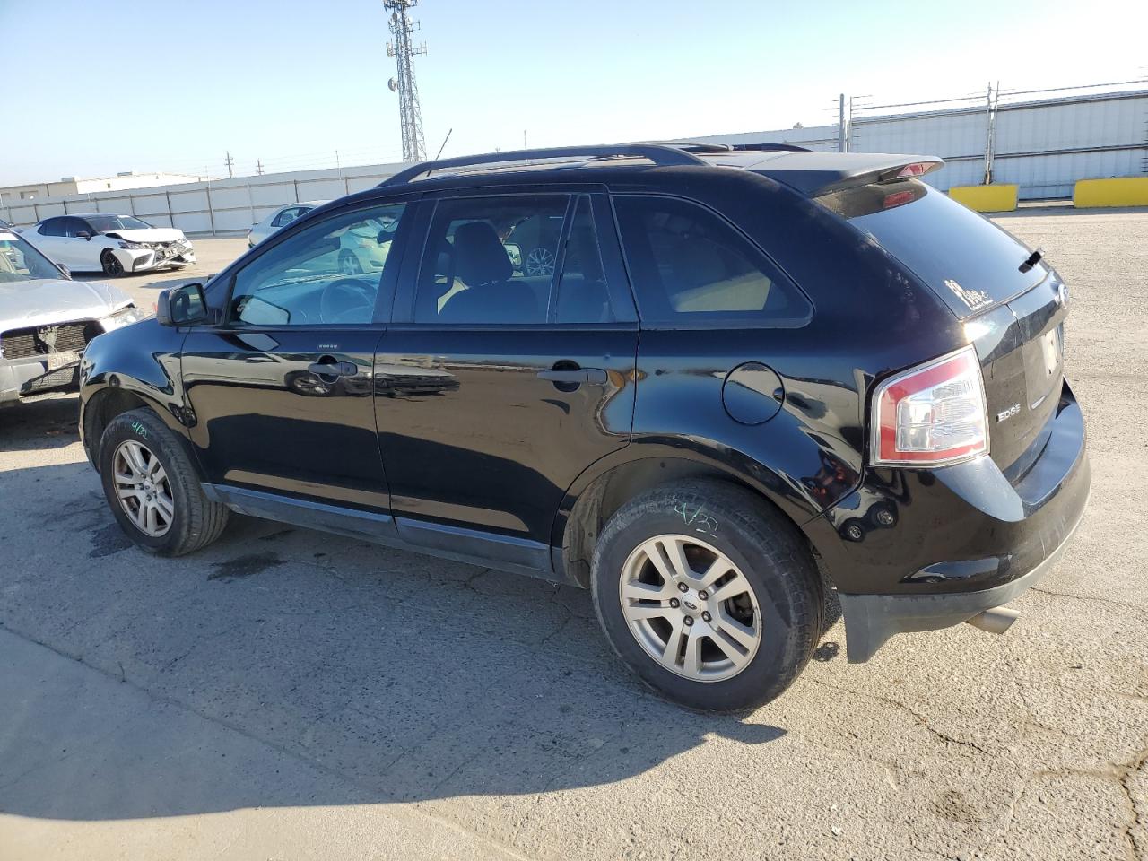 2007 Ford Edge - Image 2