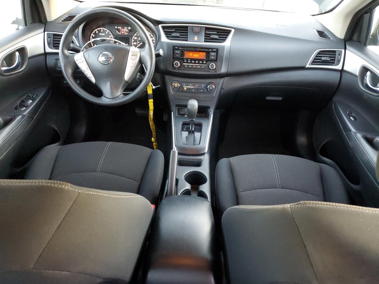 2016 Nissan Sentra - Image 8