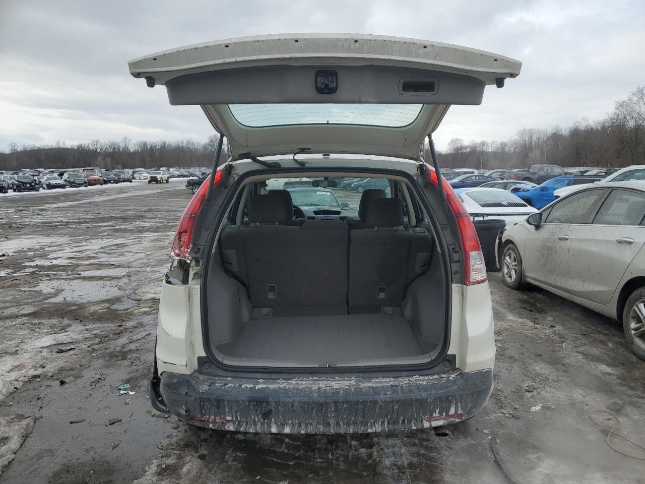 2014 Honda CR-V - Image 6