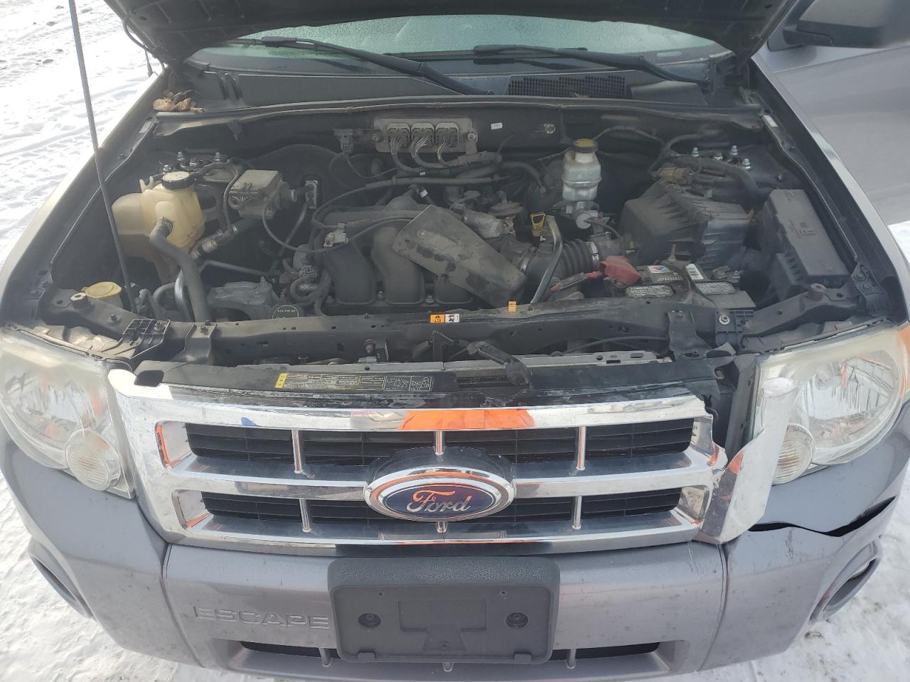 2008 Ford Escape - Image 12