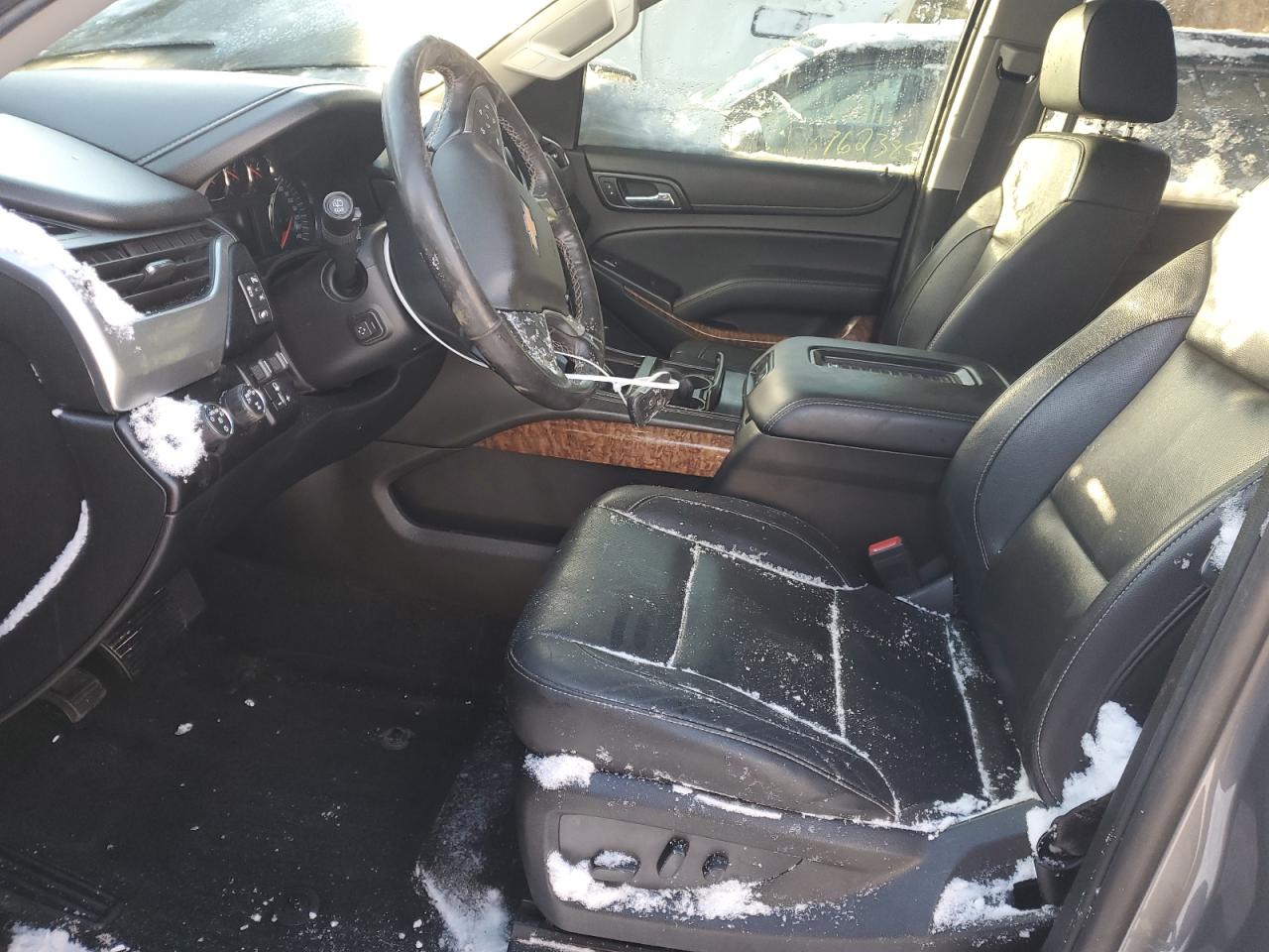 2018 Chevrolet Suburban - Image 7