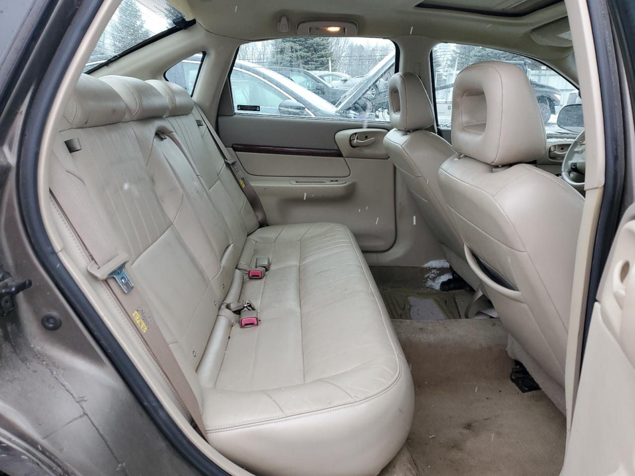2002 Chevrolet Impala - Image 10
