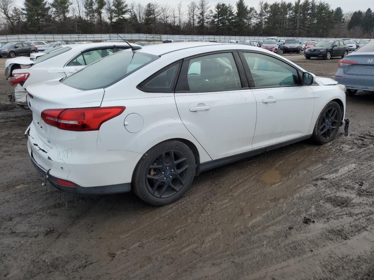 2016 Ford Focus - Image 3