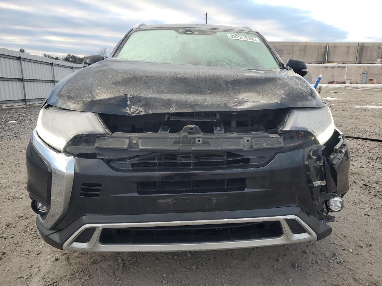2019 Mitsubishi Outlander - Image 5