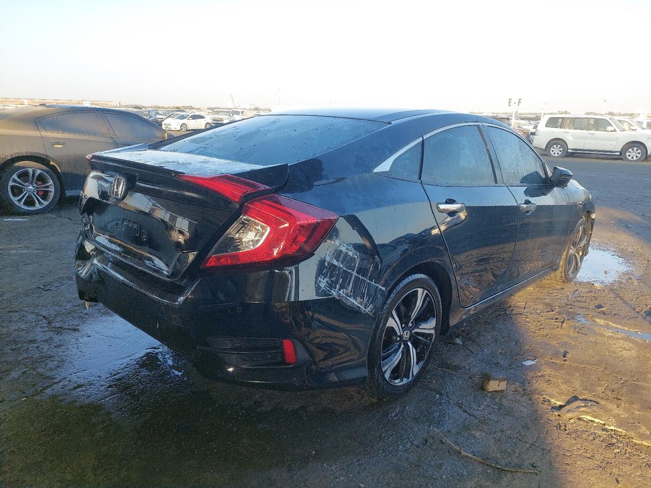 NLAFC5675JW001913 - 2018 HONDA CIVIC - #43091655