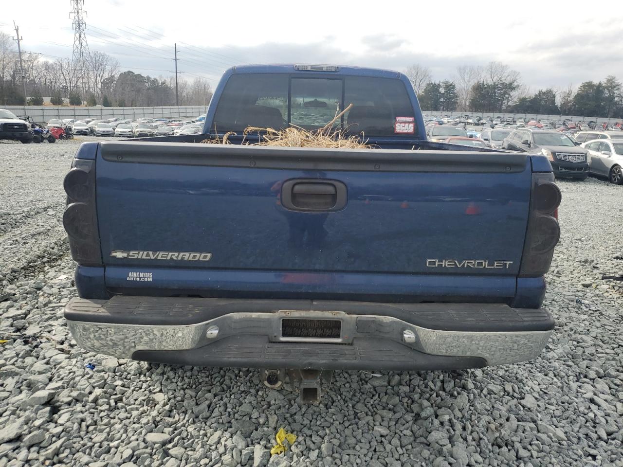 2000 Chevrolet Silverado - Image 6