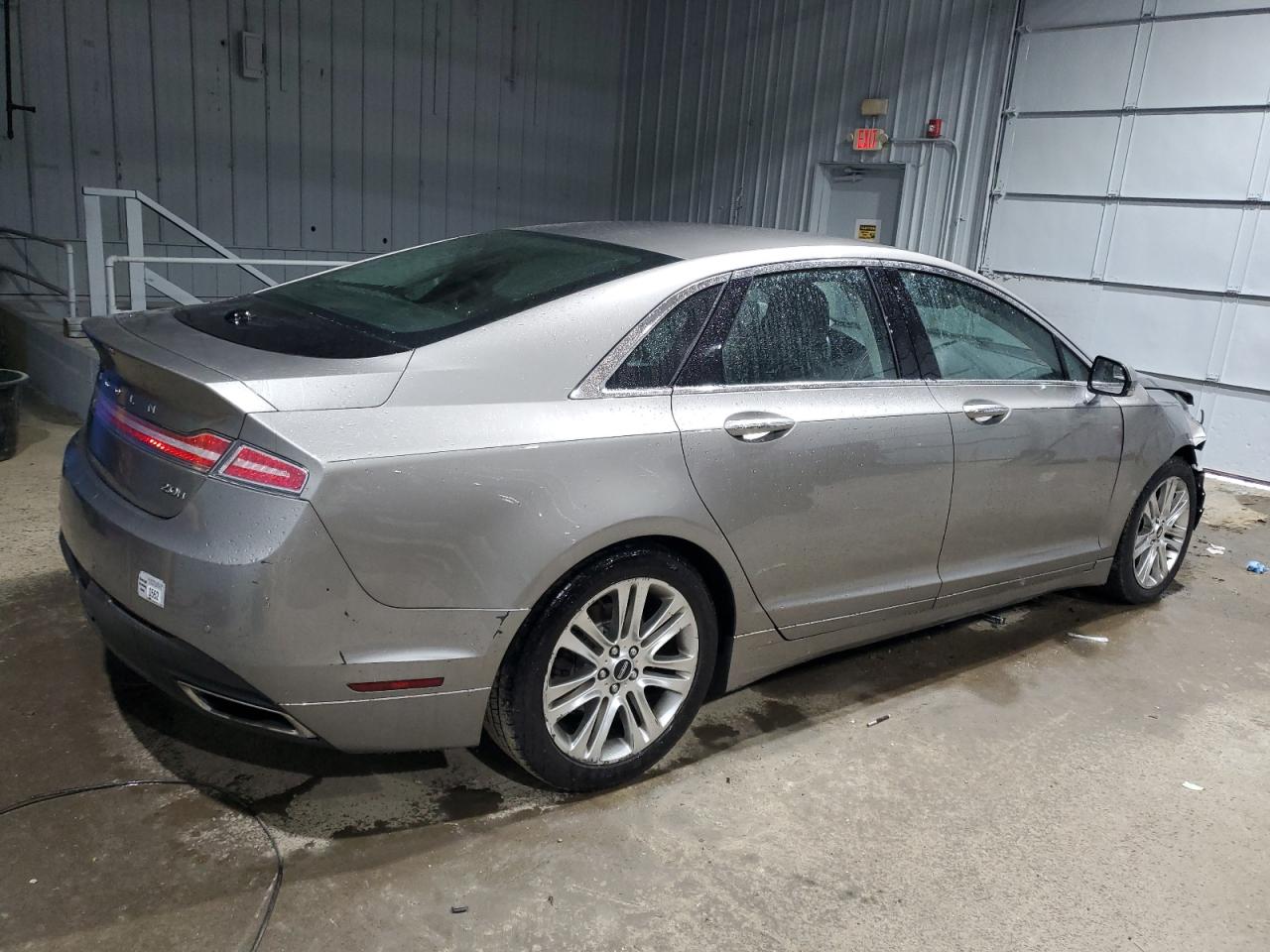 VIN 3LN6L2LU7GR633743 2016 LINCOLN MKZ no.3